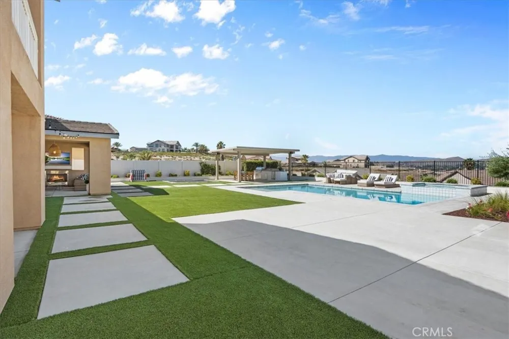 17029 Doria Court Riverside, CA 92503