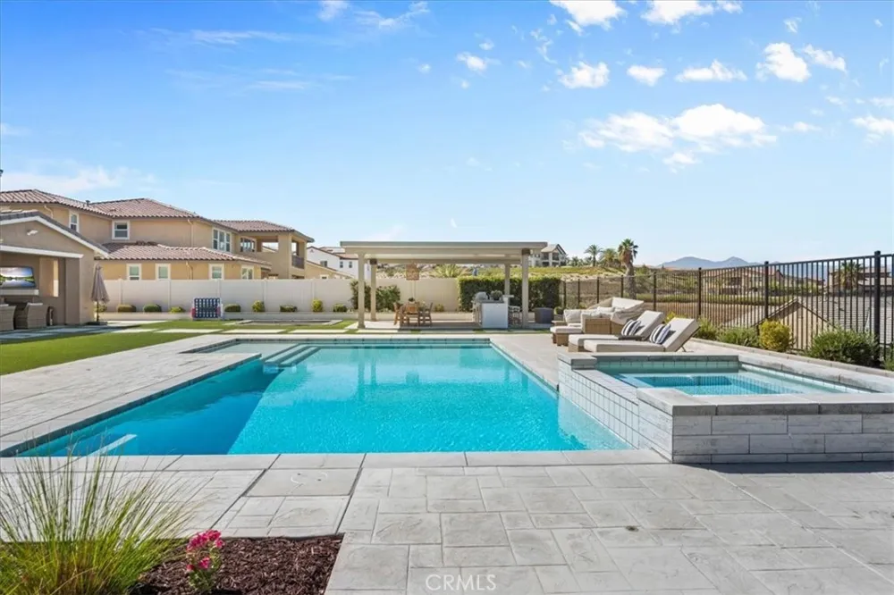 17029 Doria Court Riverside, CA 92503