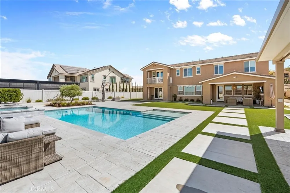 17029 Doria Court Riverside, CA 92503