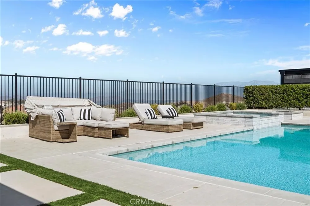 17029 Doria Court Riverside, CA 92503