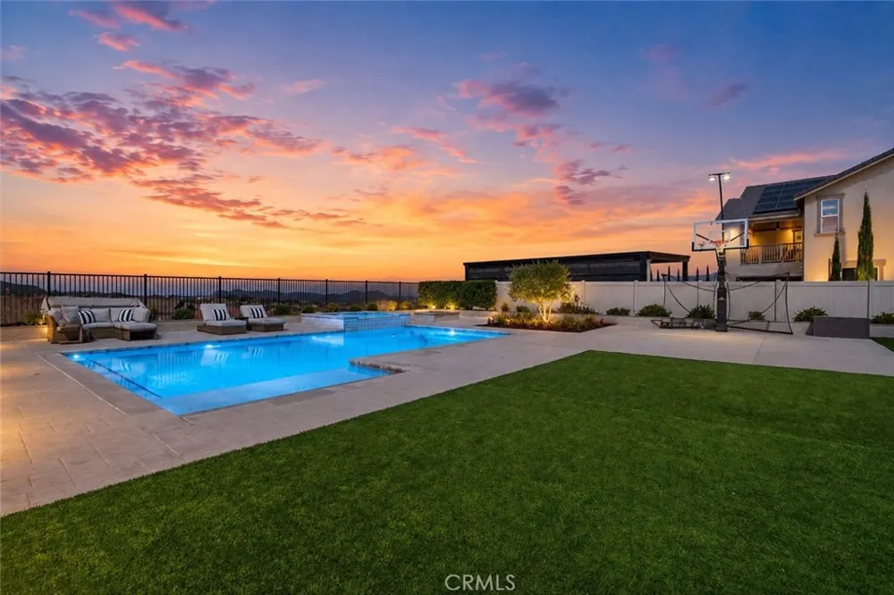 17029 Doria Court Riverside, CA 92503