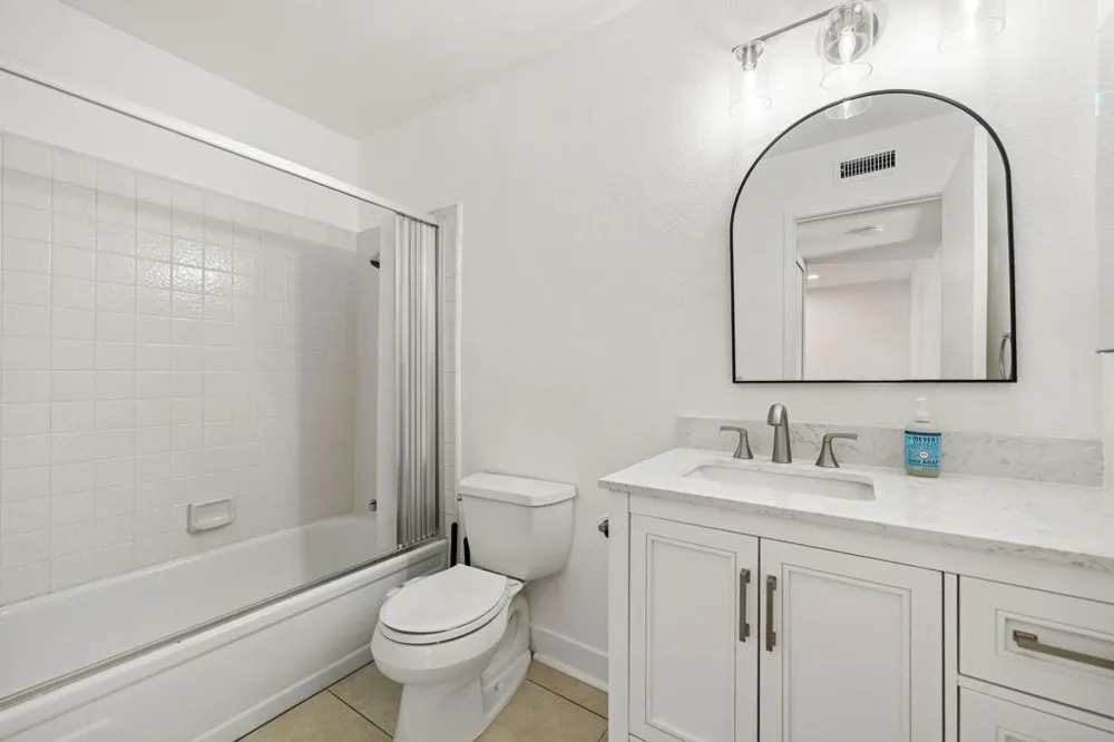 2338 Los Patos Drive Palm Springs, CA 92264