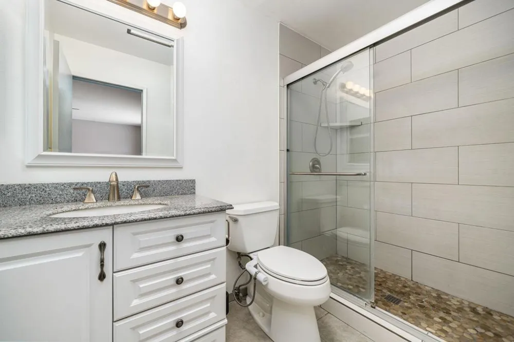 2338 Los Patos Drive Palm Springs, CA 92264