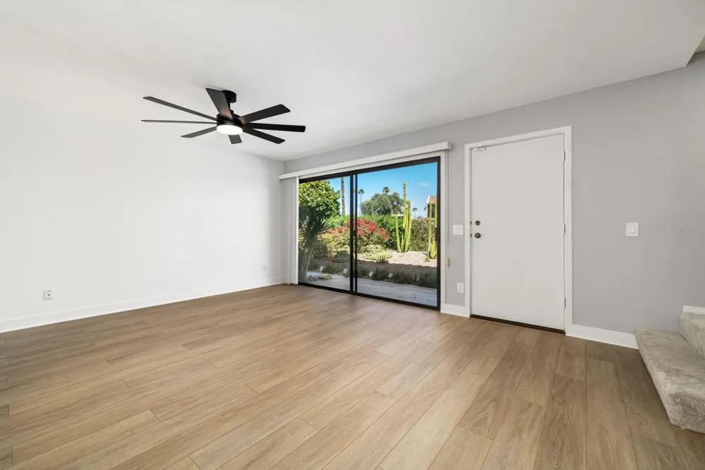 2338 Los Patos Drive Palm Springs, CA 92264