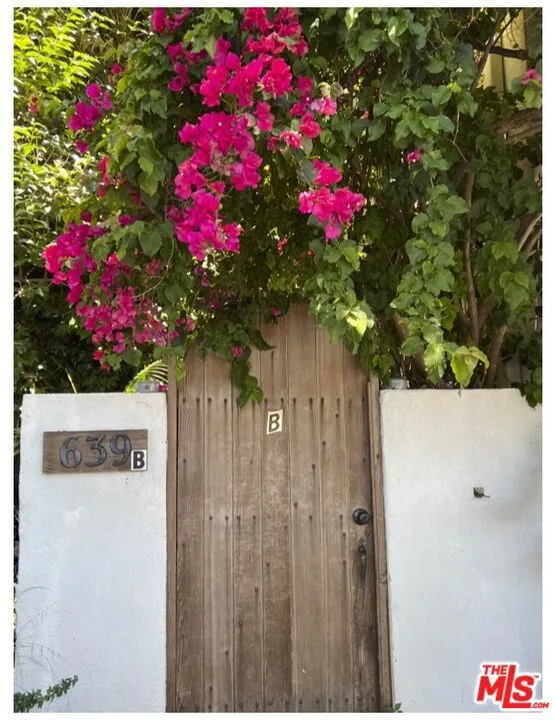 639 Navy Street #B Santa Monica, CA 90405