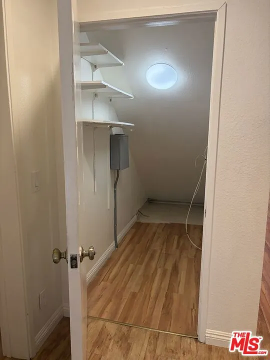 639 Navy Street #B Santa Monica, CA 90405