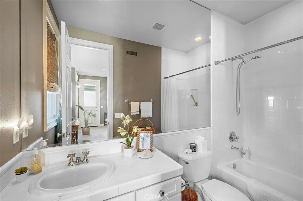 9 Long Bay Newport Beach, CA 92660