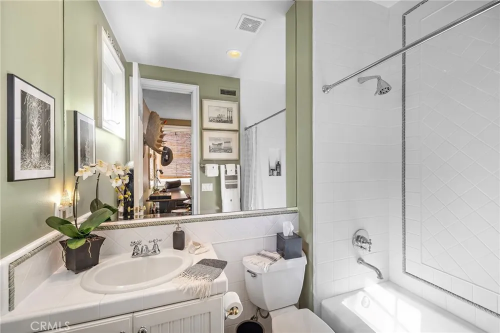 9 Long Bay Newport Beach, CA 92660
