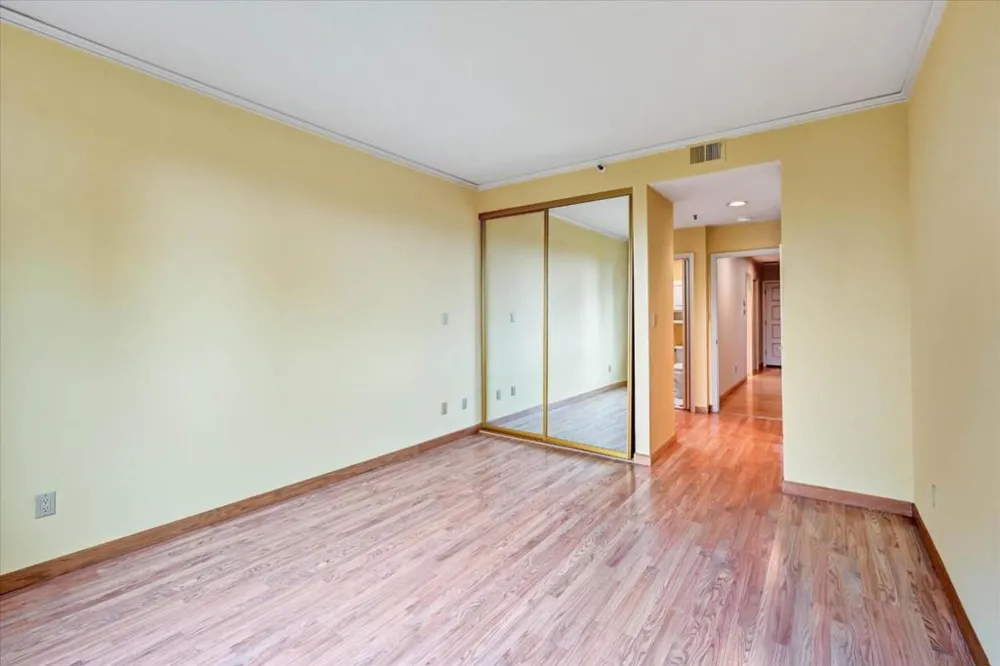 30 Lorton Avenue #303 Burlingame, CA 94010