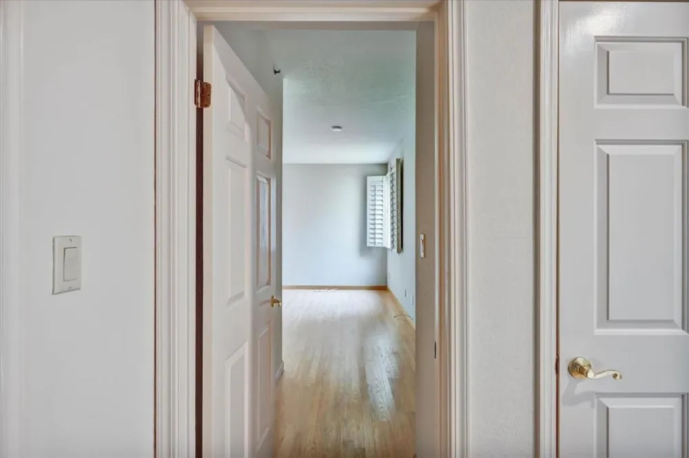 30 Lorton Avenue #303 Burlingame, CA 94010