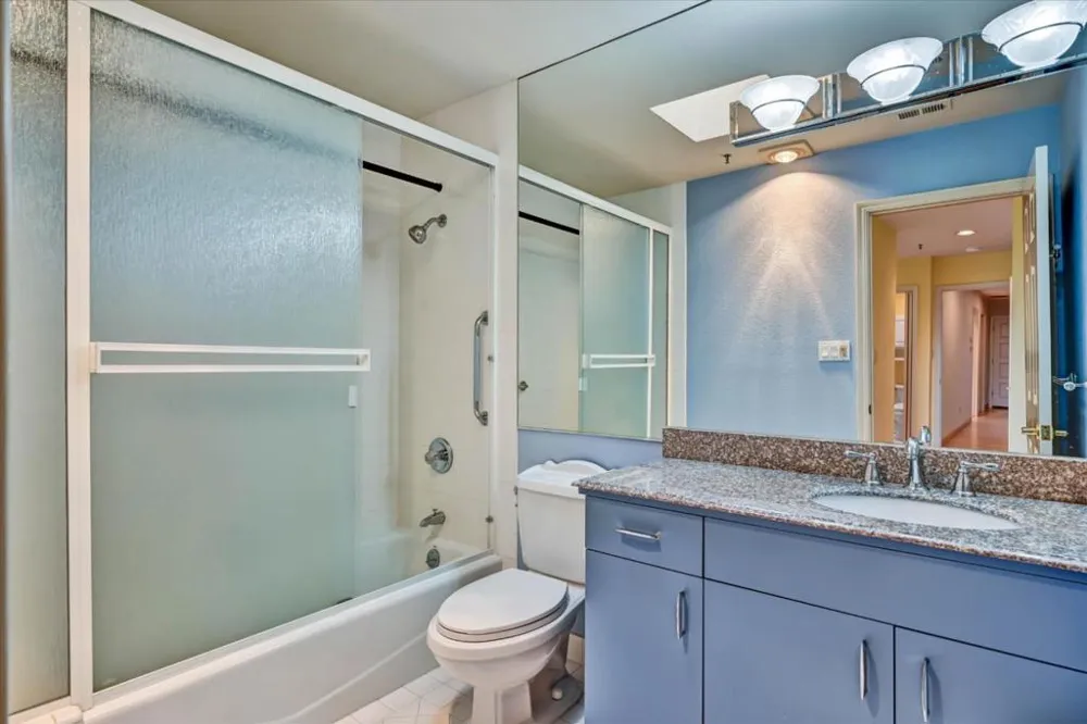 30 Lorton Avenue #303 Burlingame, CA 94010
