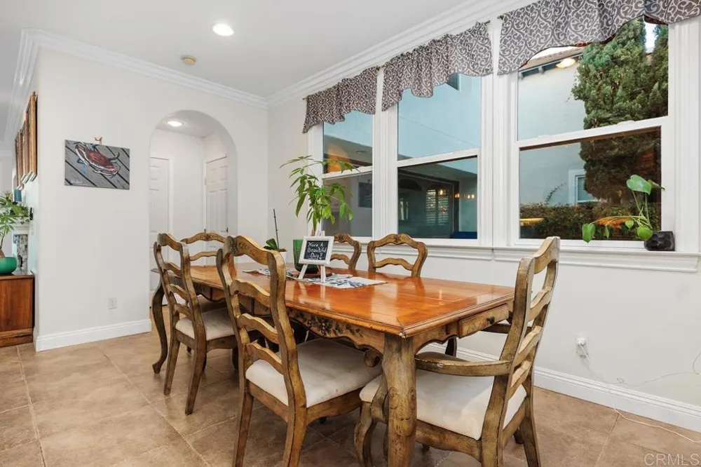 2653 Fallsview Rd San Marcos, CA 92078