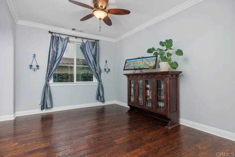 2653 Fallsview Rd San Marcos, CA 92078
