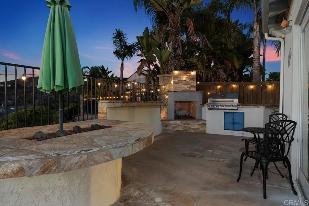 2653 Fallsview Rd San Marcos, CA 92078