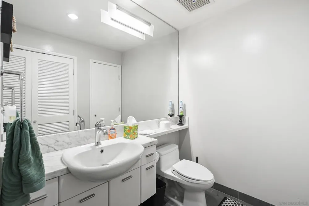575 6th #1004 San Diego, CA 92101