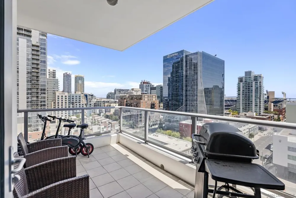 575 6th #1004 San Diego, CA 92101