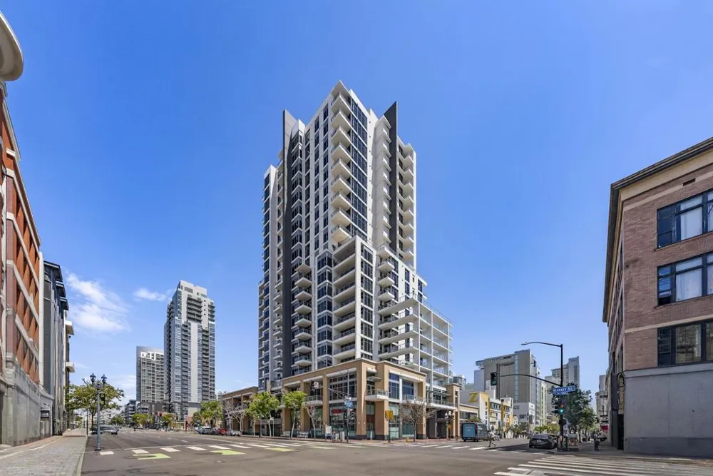 575 6th #1004 San Diego, CA 92101