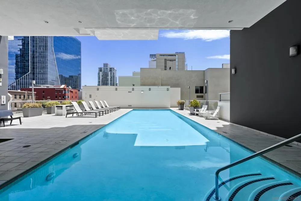 575 6th #1004 San Diego, CA 92101