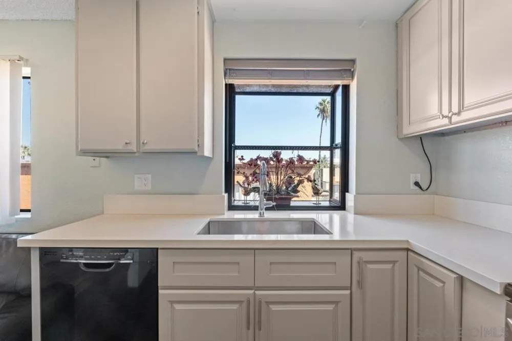 1009 S Sunshine #D El Cajon, CA 92020