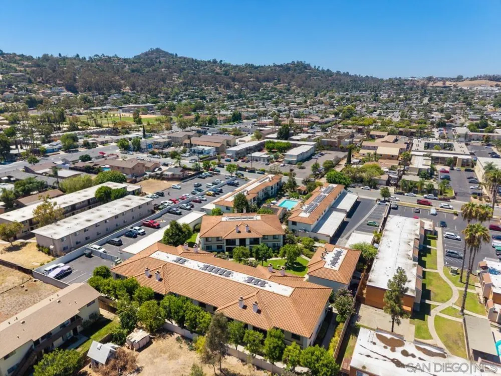 1009 S Sunshine #D El Cajon, CA 92020