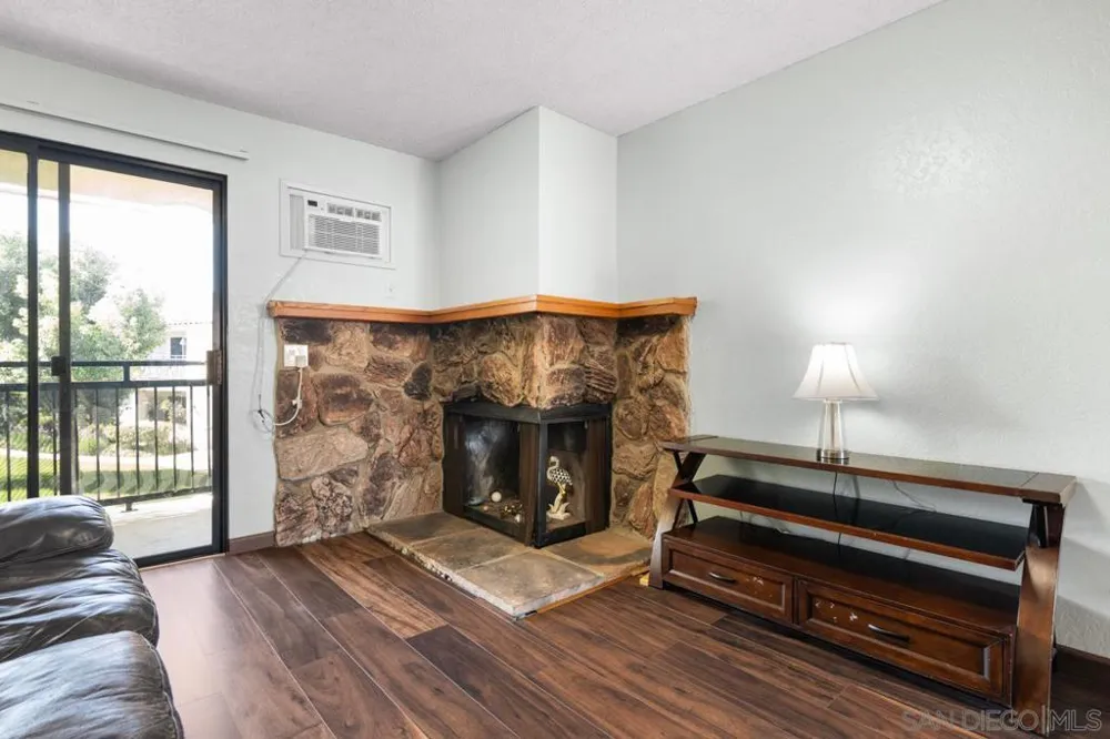 1009 S Sunshine #D El Cajon, CA 92020
