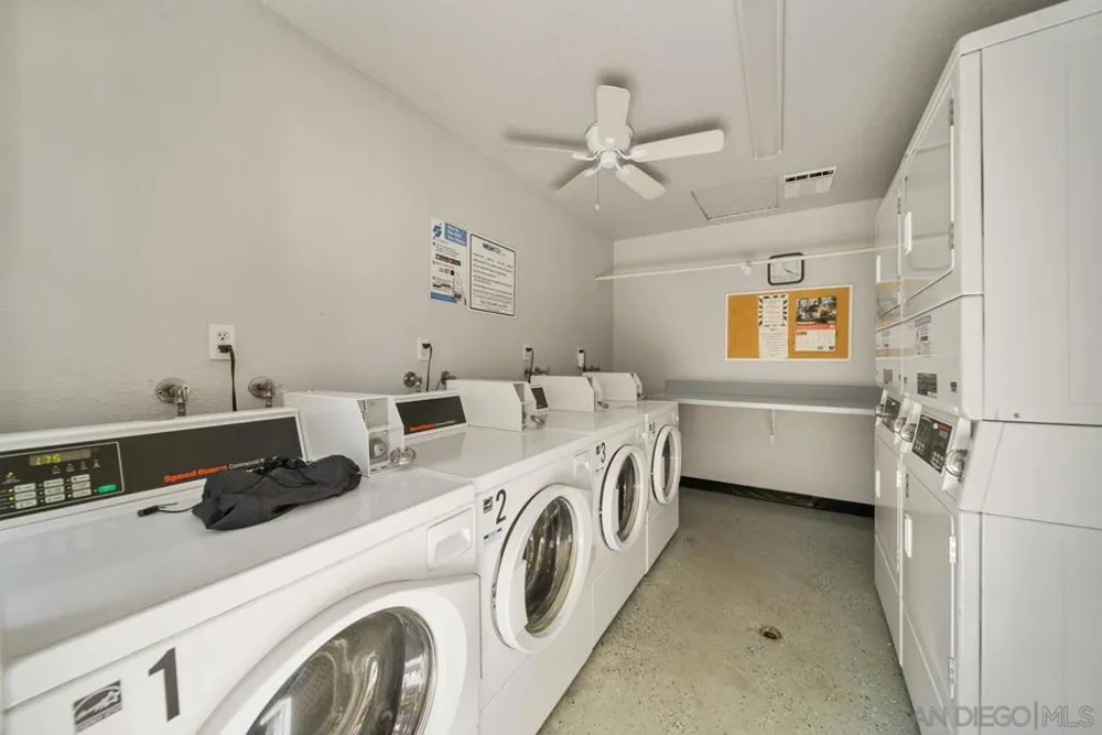 1009 S Sunshine #D El Cajon, CA 92020