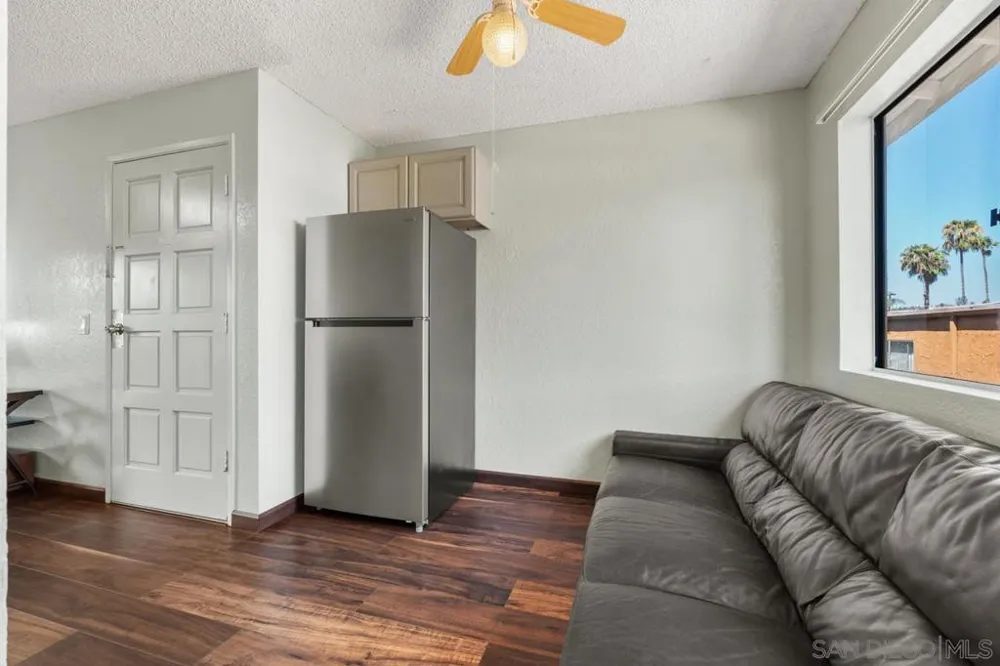 1009 S Sunshine #D El Cajon, CA 92020