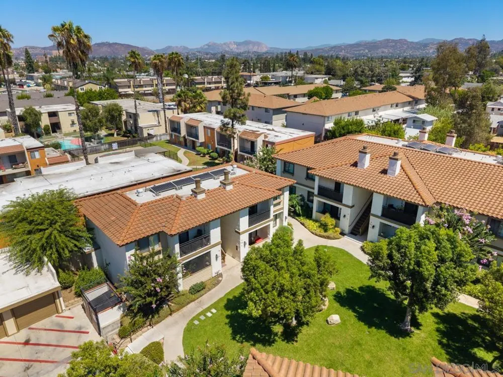 1009 S Sunshine #D El Cajon, CA 92020