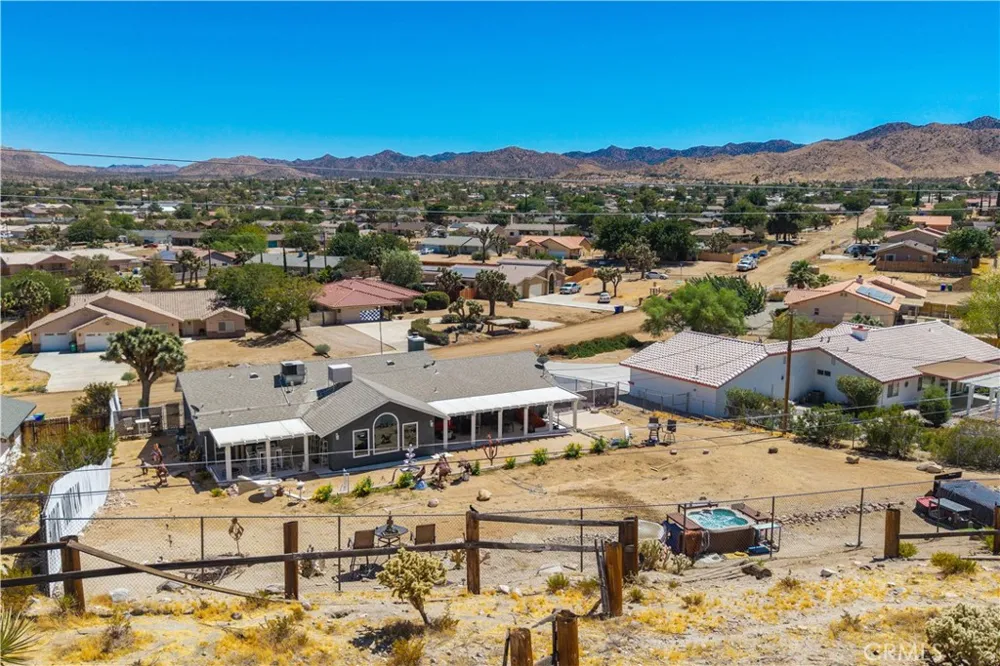 8264 Balsa Avenue Yucca Valley, CA 92284