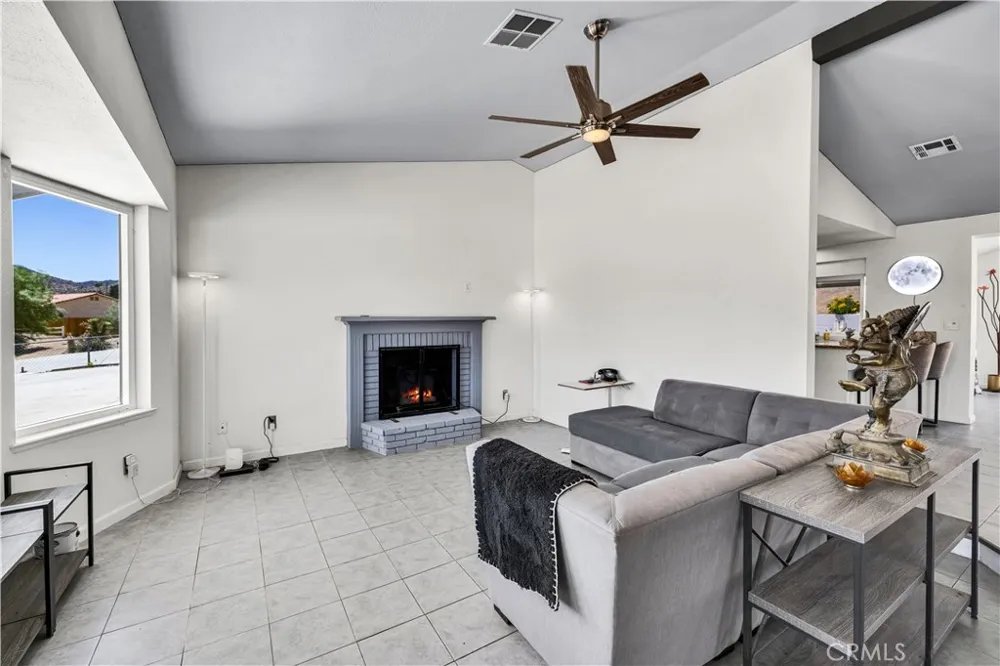 8264 Balsa Avenue Yucca Valley, CA 92284