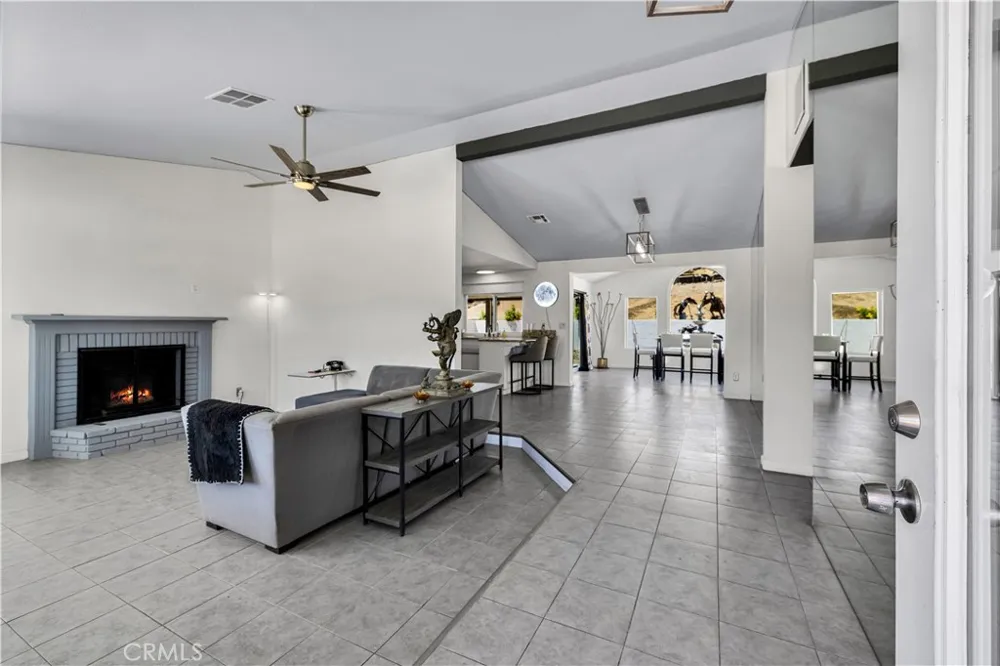 8264 Balsa Avenue Yucca Valley, CA 92284