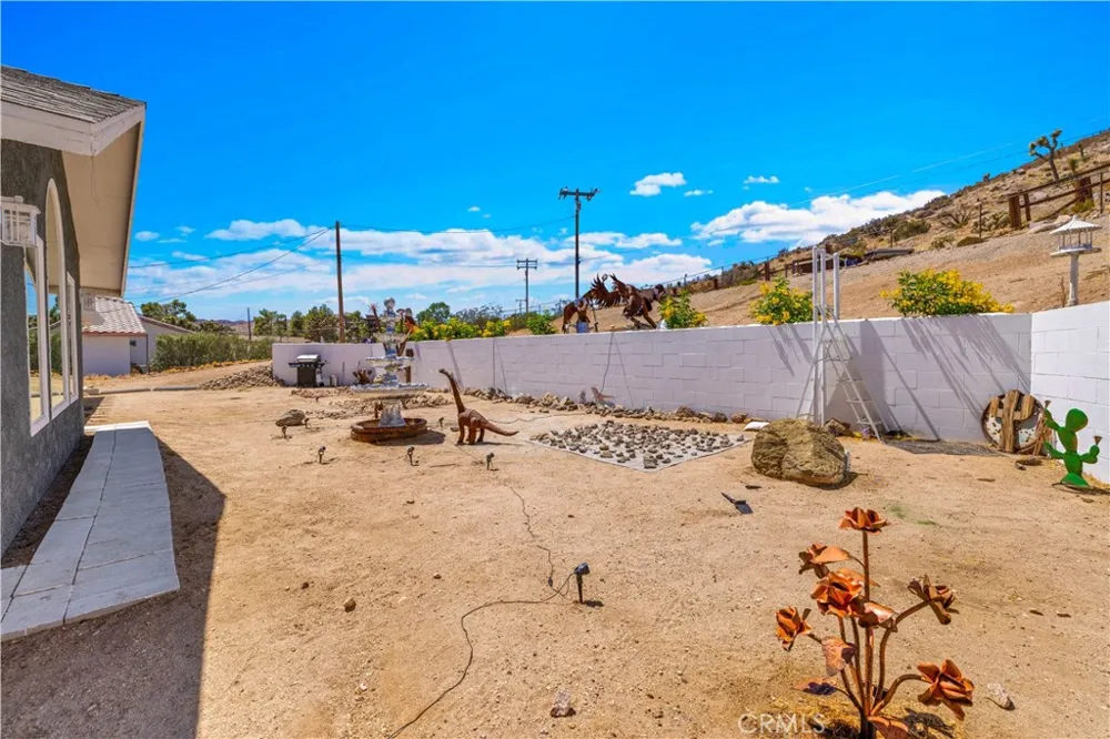8264 Balsa Avenue Yucca Valley, CA 92284