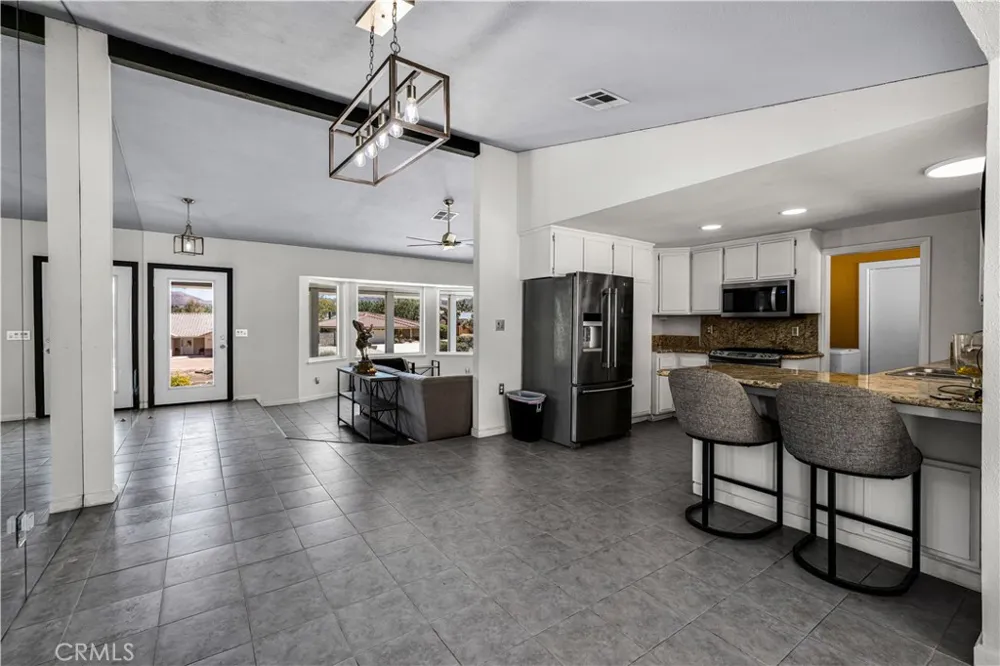 8264 Balsa Avenue Yucca Valley, CA 92284