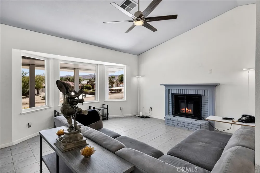 8264 Balsa Avenue Yucca Valley, CA 92284