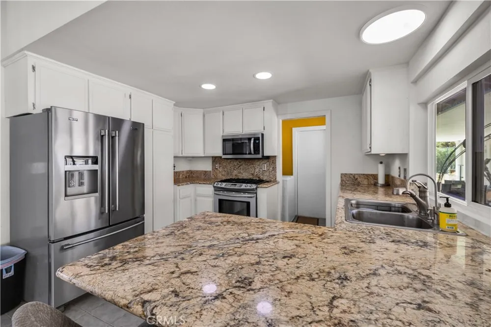 8264 Balsa Avenue Yucca Valley, CA 92284