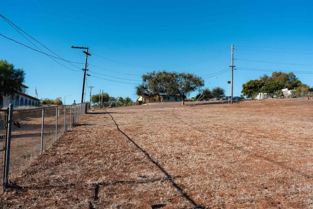 Arcadia Avenue Vista, CA 92084