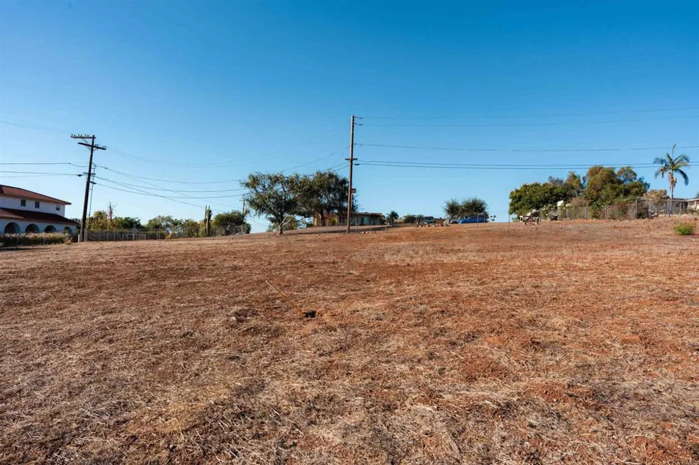 Arcadia Avenue Vista, CA 92084