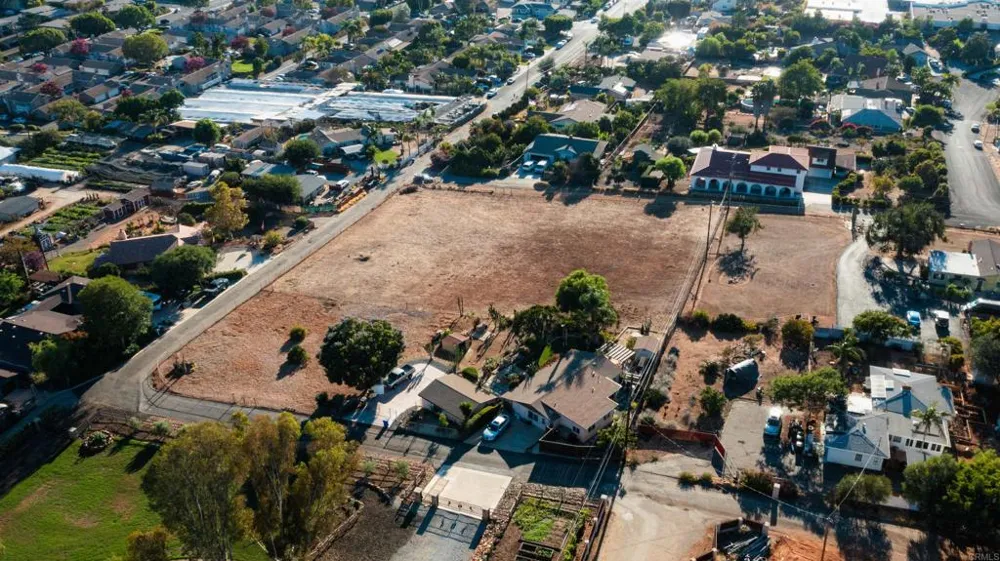 Arcadia Avenue Vista, CA 92084