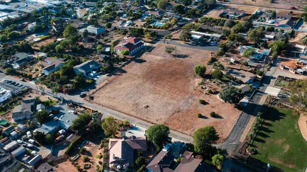 Arcadia Avenue Vista, CA 92084