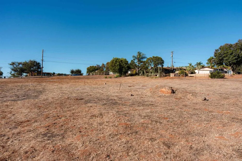 Arcadia Avenue Vista, CA 92084