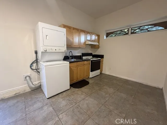 11 W Wistaria Arcadia, CA 91007