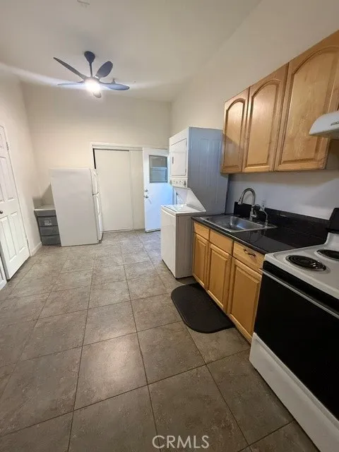 11 W Wistaria Arcadia, CA 91007