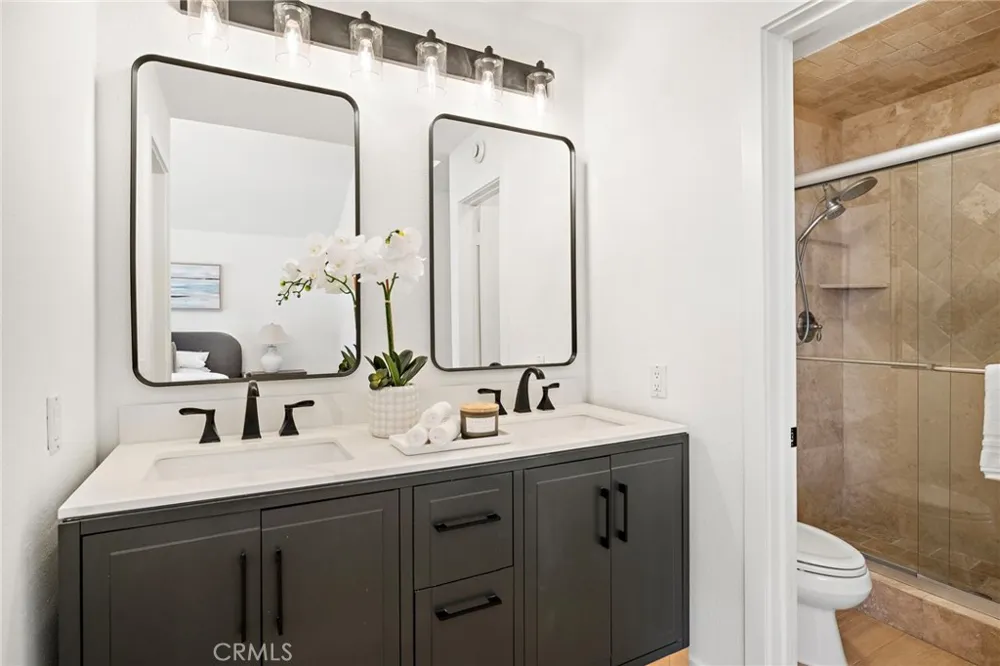 21902 Summerwind Lane Huntington Beach, CA 92646