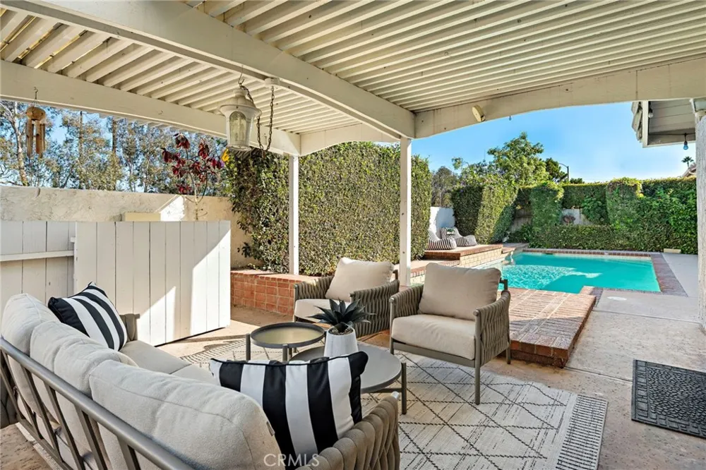 21902 Summerwind Lane Huntington Beach, CA 92646