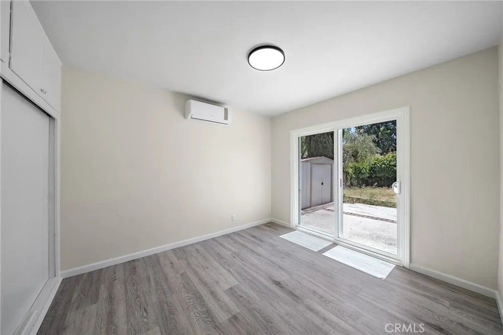 1350 East Hillcrest Drive Thousand Oaks, CA 91362