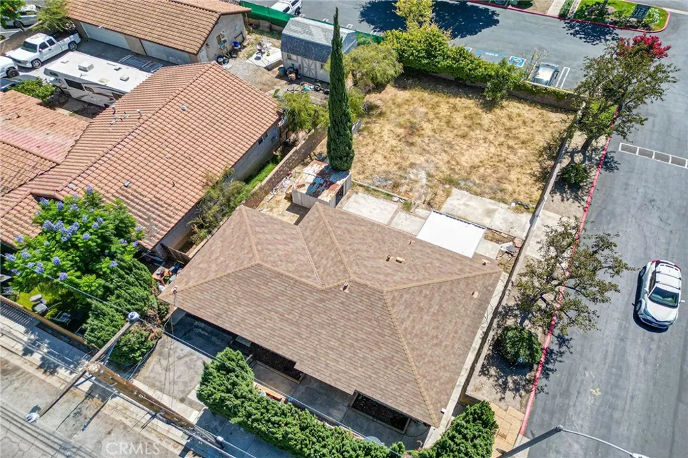 1350 East Hillcrest Drive Thousand Oaks, CA 91362
