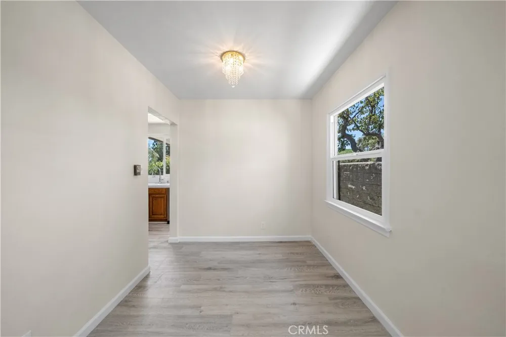 1350 East Hillcrest Drive Thousand Oaks, CA 91362