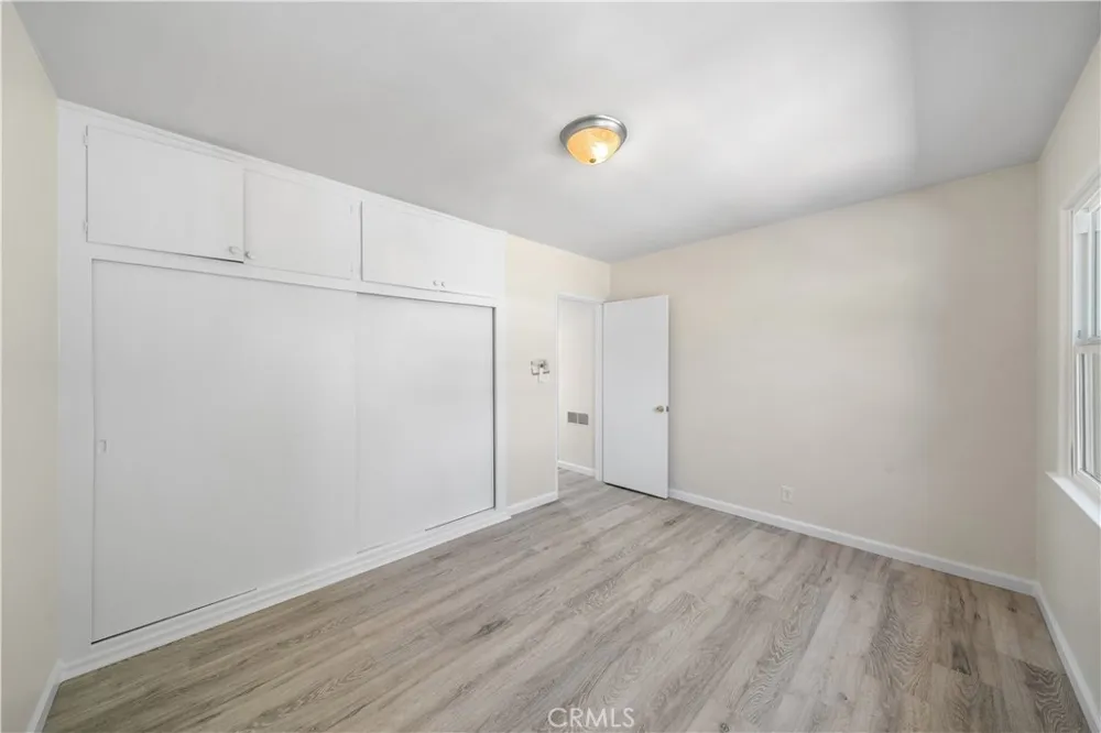 1350 East Hillcrest Drive Thousand Oaks, CA 91362
