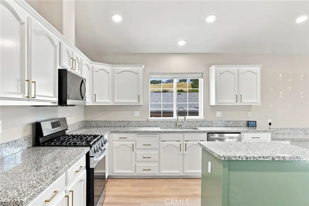 4164 Hackney Paso Robles, CA 93446