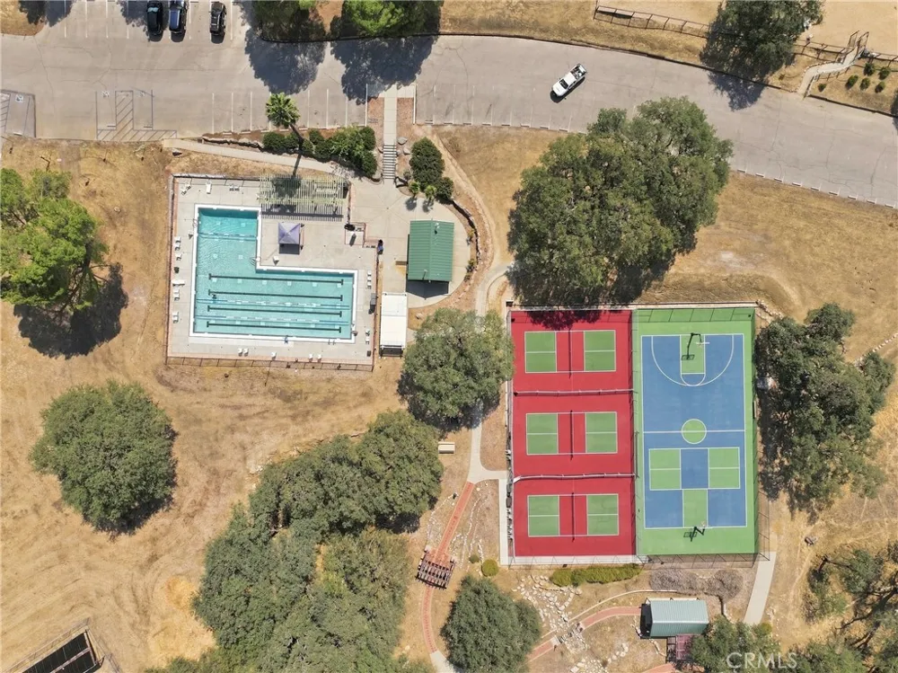 4164 Hackney Paso Robles, CA 93446